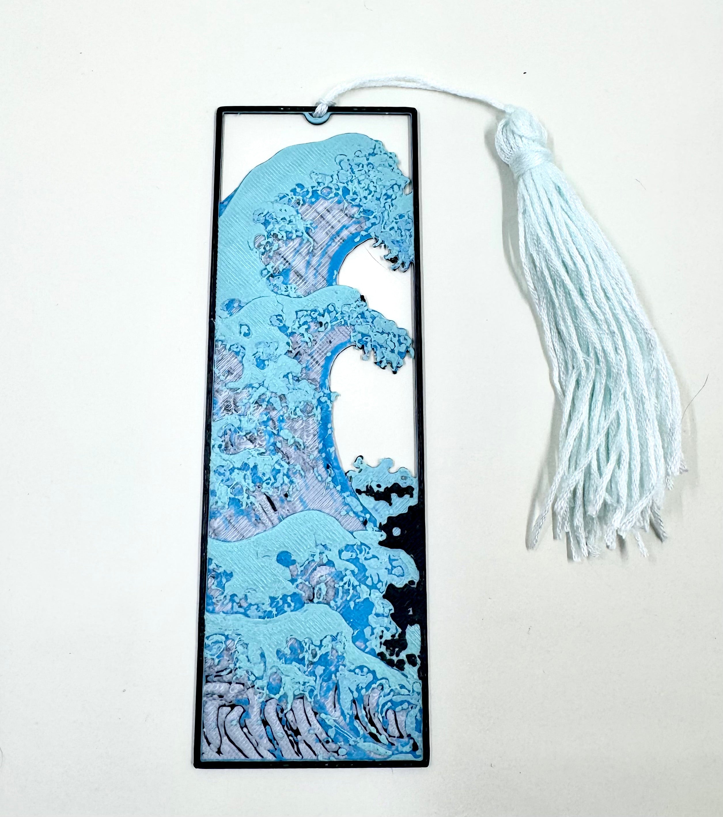 The great wave bookmark- black boarder